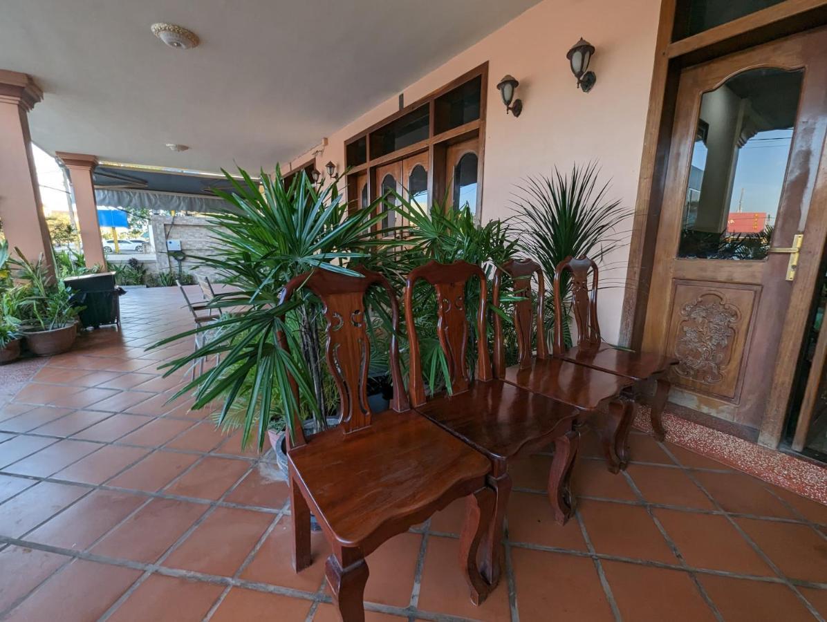 סיאם ריפ Reach Kunthea Guesthouse מראה חיצוני תמונה